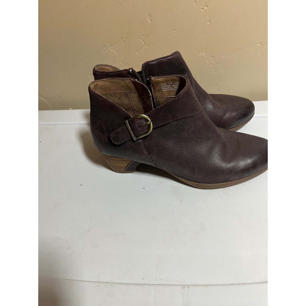 Dansko Burgundy Leather Ankle Boots Side Zip Buckle Heel Size 37 - Picture 2 of 7